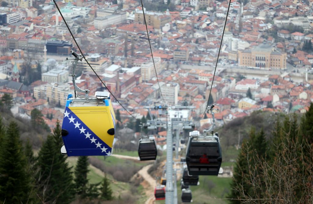Pravila na Kosovu ne veljajo avtomatično za BiH