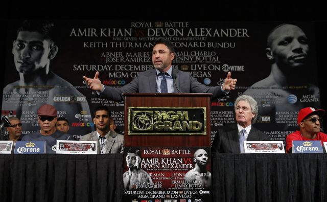 Tudi Oscar De La Hoya je nekoč blestel v ringu. FOTO: Jason Cairnduff/Reuters