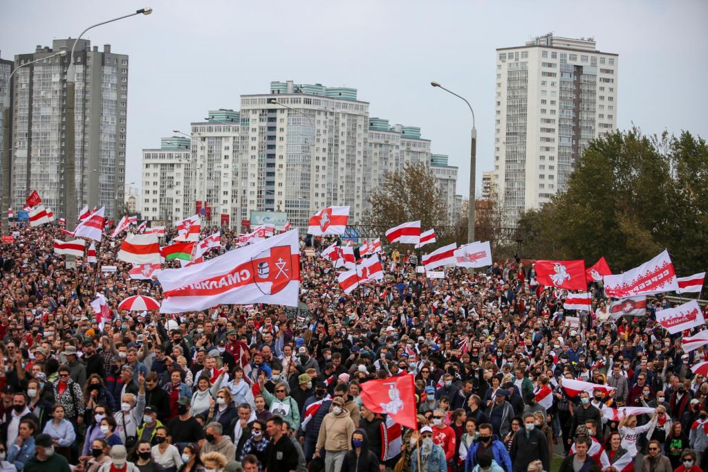 V Minsku množični protesti in policijska represija