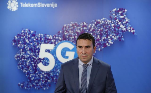 Do konca leta naj bi Telekom Slovenije s 5G v obstoječem frekvenčnem pasu pokril 33 odstotkov prebivalstva, pravi Matjaž Beričič, član uprave za tehnologijo. FOTO: Leon Vidic/Delo