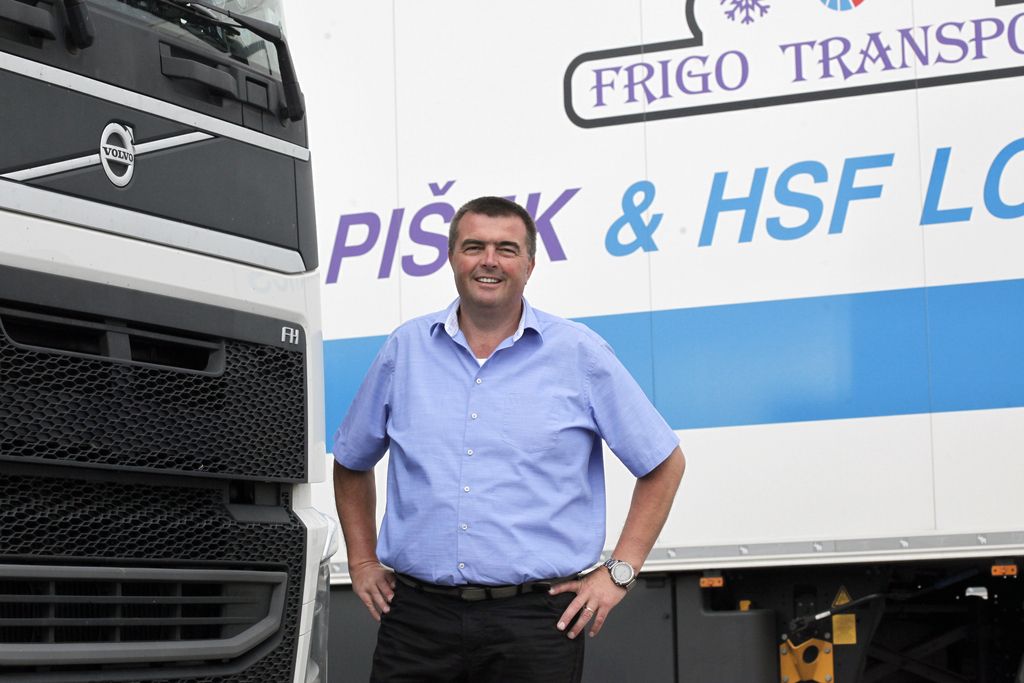 Prvi cilj mali logistični center