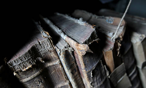 Papir: medij, ki ohranja svoj pomen