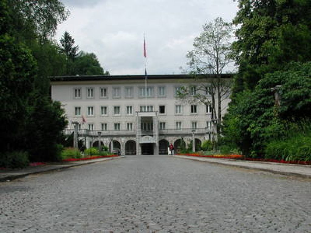 Leto 2009 bo za turizem težko