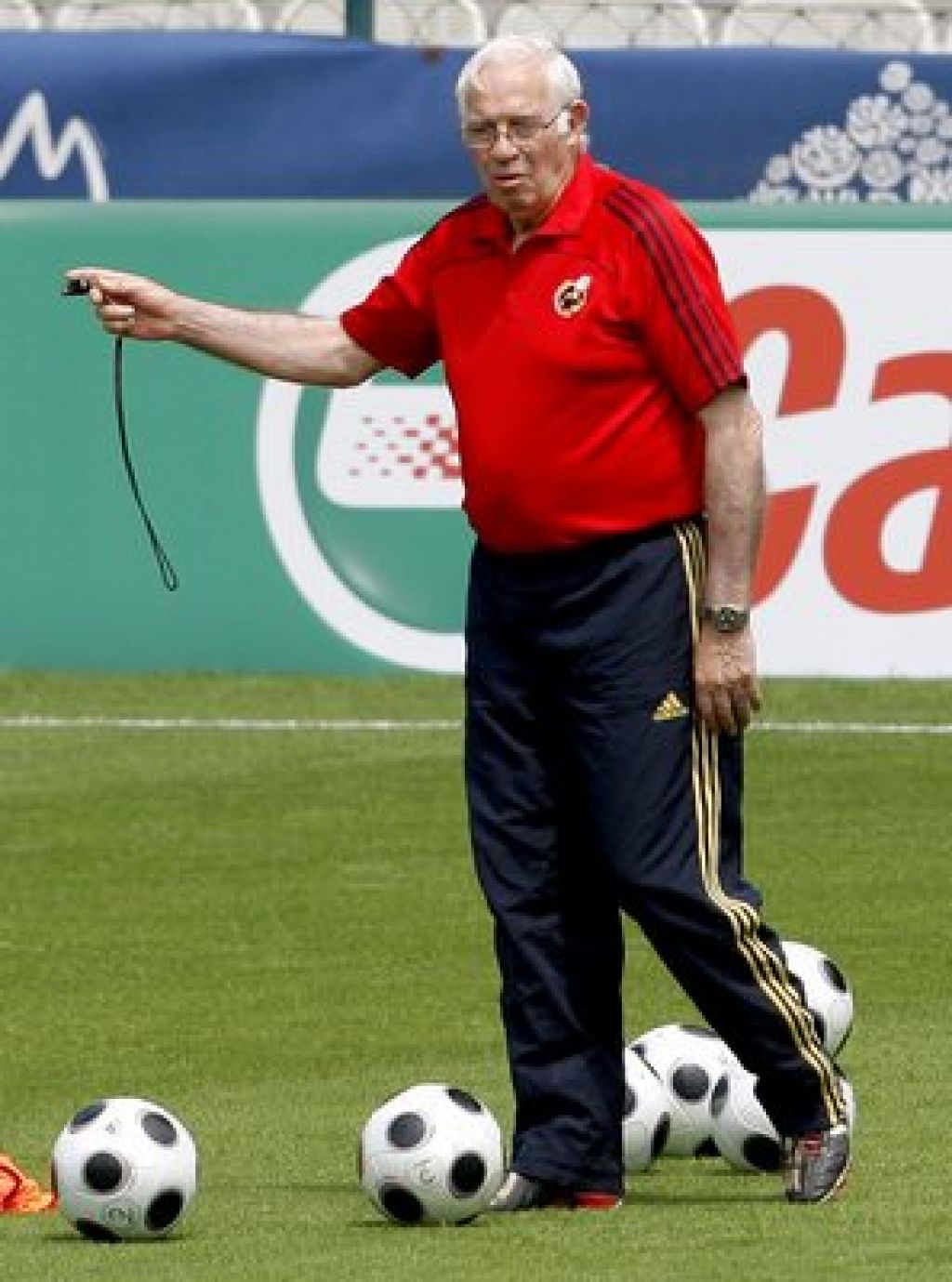 Aragones podpisal s Fenerbahčejem