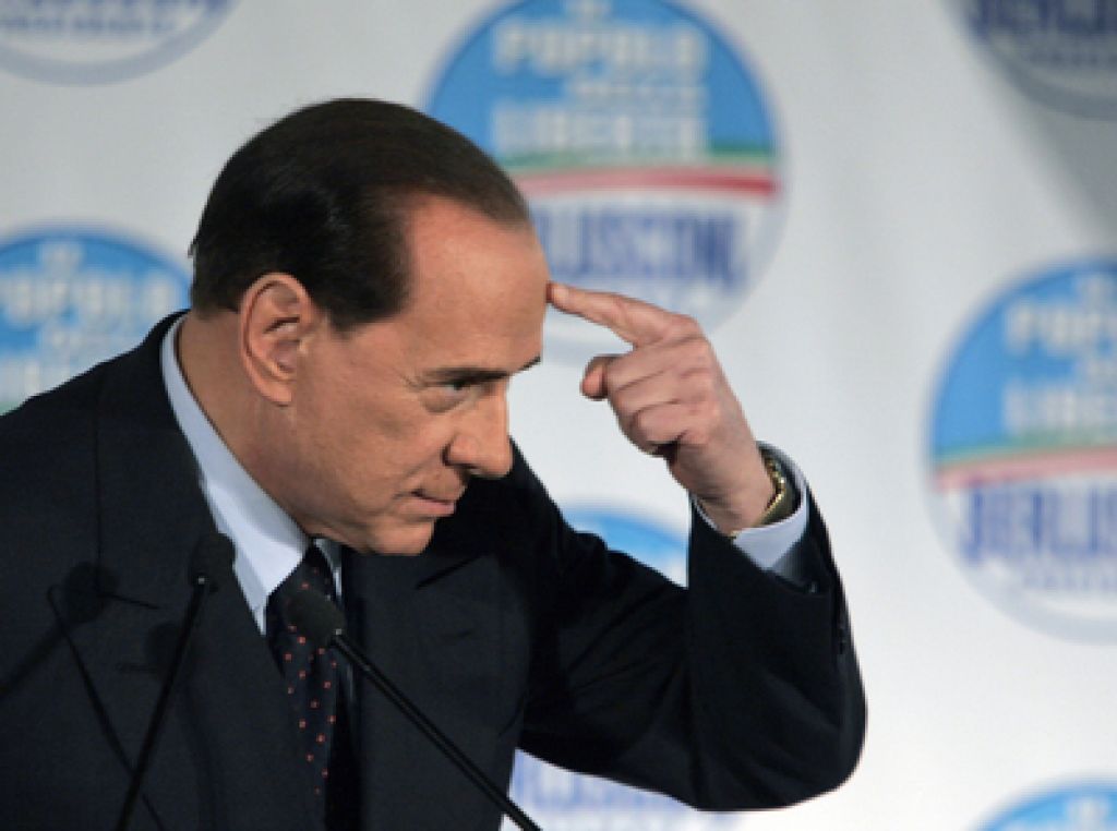 Nov udarec za Berlusconija