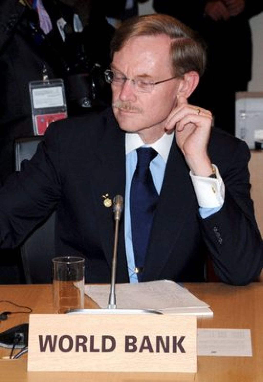Kako pomagati revnim afriškim državam?