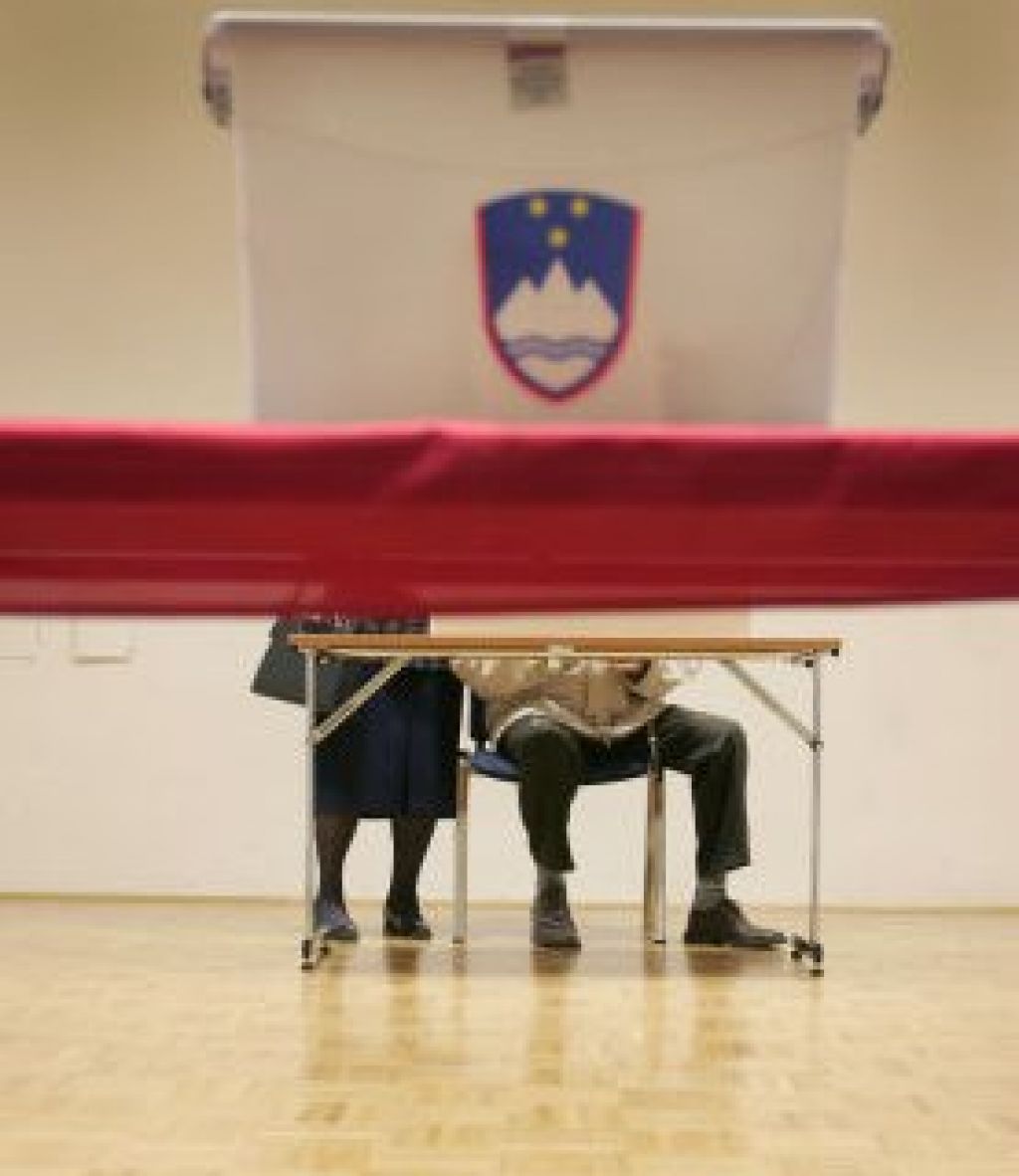 Prvi dan predčasnega glasovanja za nami