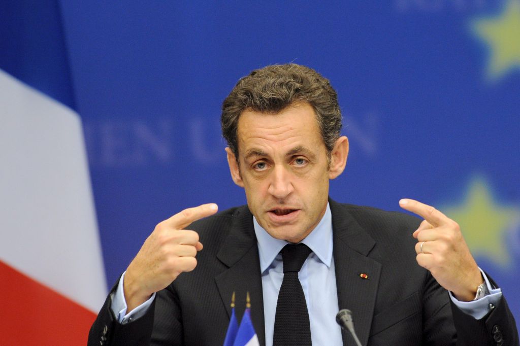 Zaradi groženj Sarkozyju aretirali enajst ljudi