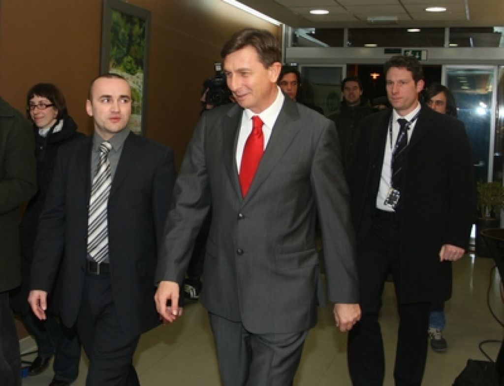Žbogar: Težave glede vstopa Hrvaške v Nato &quot;splet okoliščin&quot;
