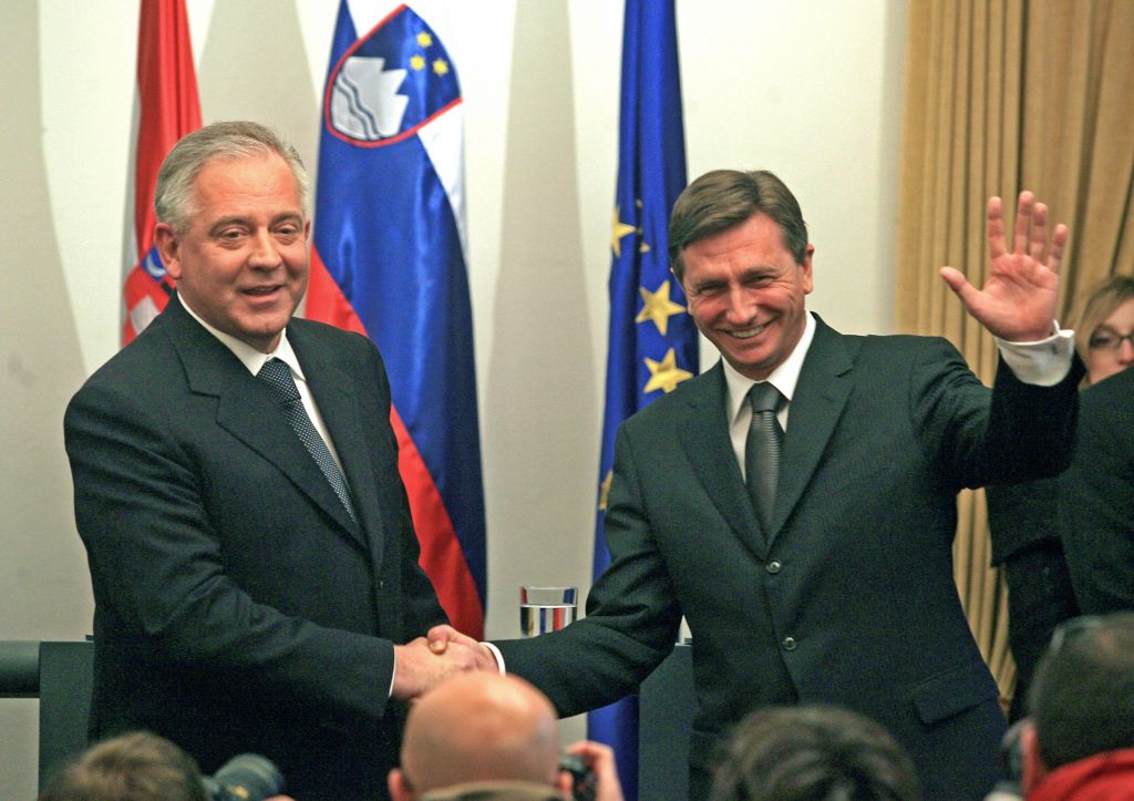 Polom, živčnost in kisli nasmehi