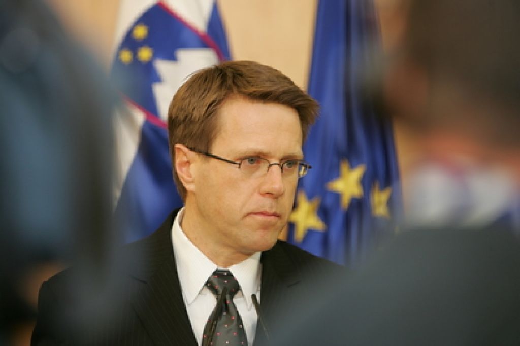 Minister Žbogar ostaja »previden optimist«