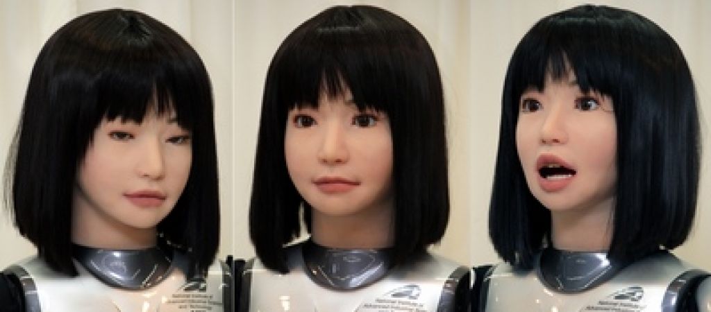 Na modni brvi kmalu manekenka robot!