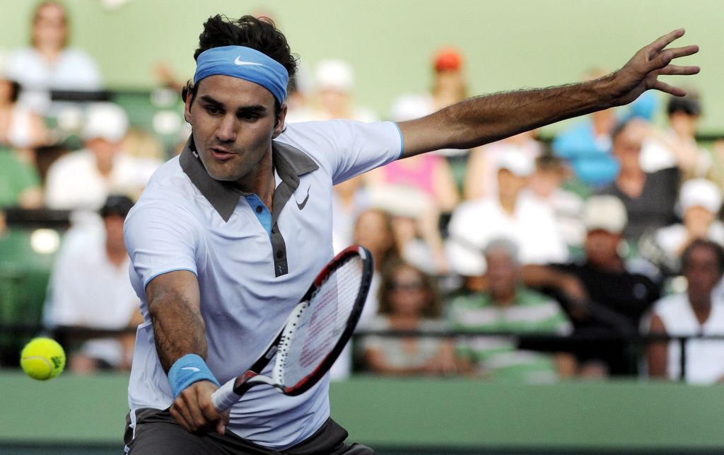 Federer samozavestno nad Nadala