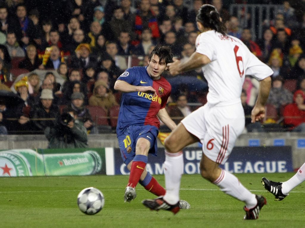 Trio Messi-Henry-Eto&#039;o potopil Bavarce
