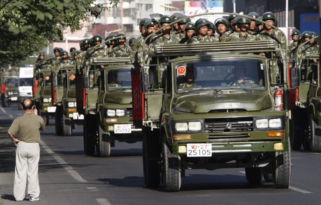 Kitajska še povečala proračun za vojsko