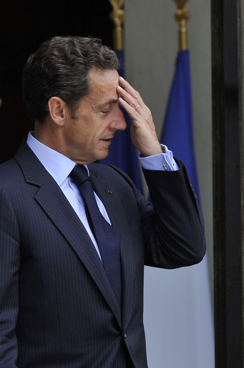 Spet grozilno pismo za Sarkozyja