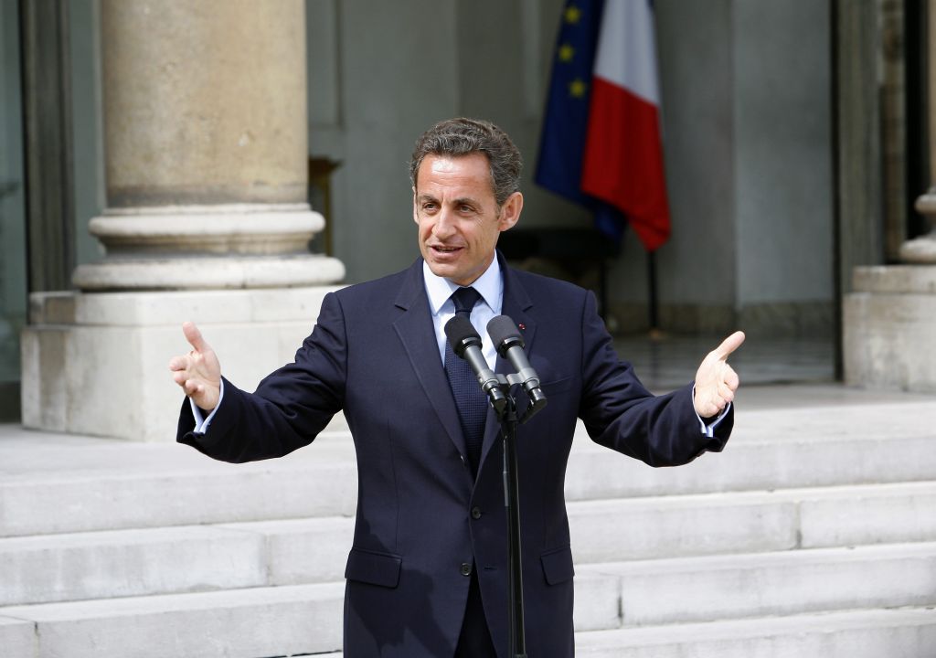Sarkozy želi ljudi, ki so nižji od njega