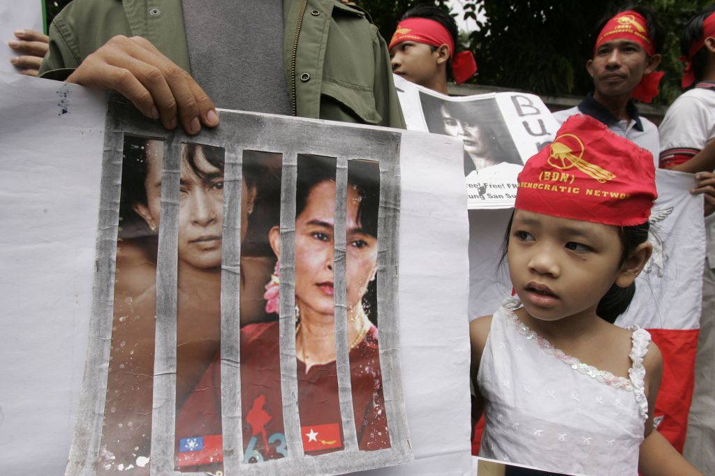 FOTO: Aung San Su Kji se bo na obsodbo pritožila