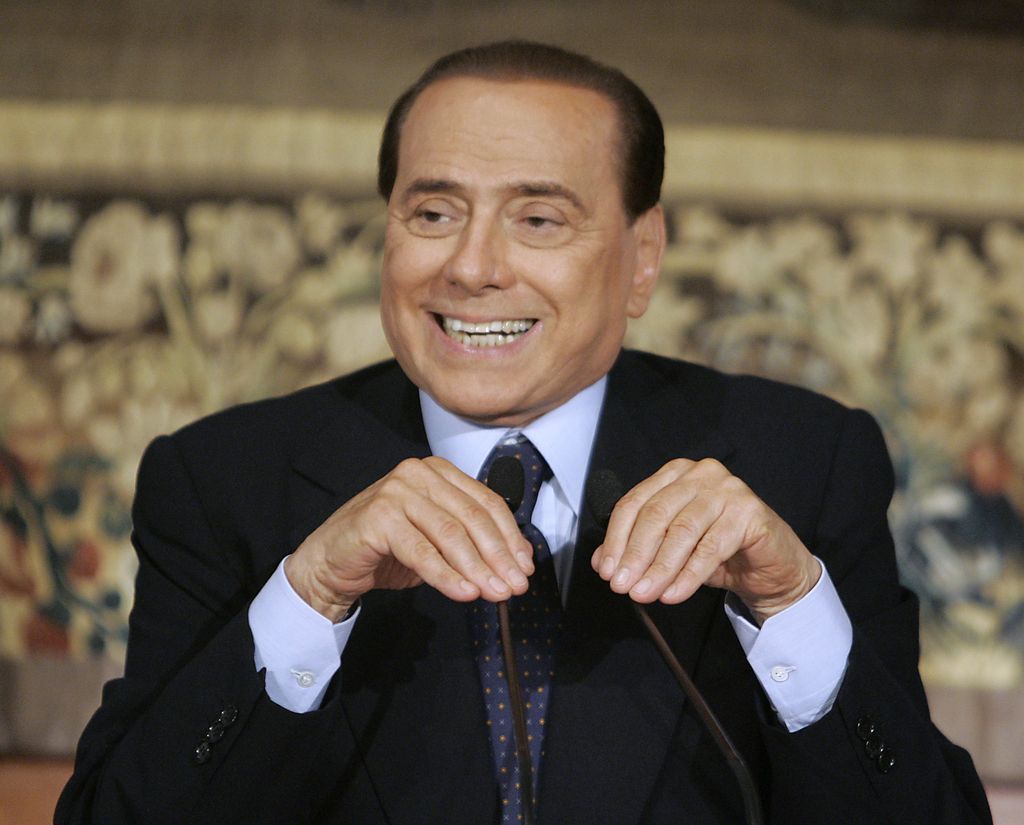 Berlusconi zahteva cenzuro