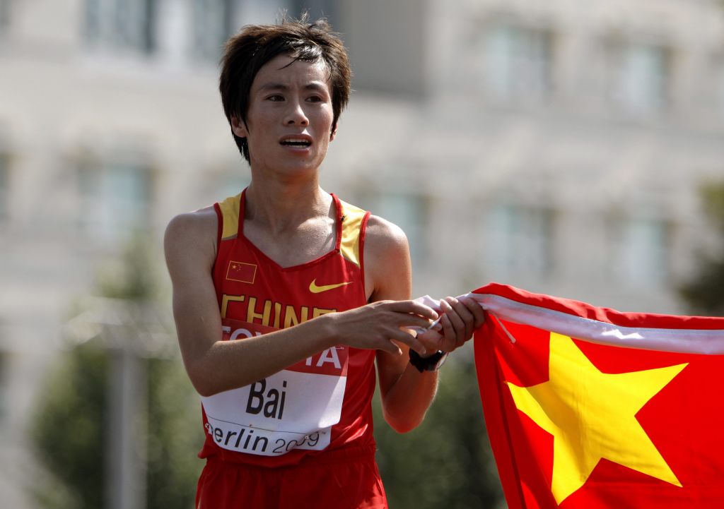 Zlato v maratonu Kitajki Xue Bai