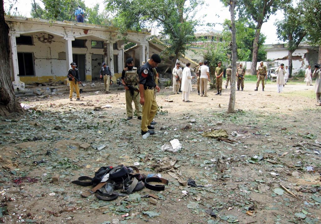 V Pakistanu ubitih več policijskih kadetov