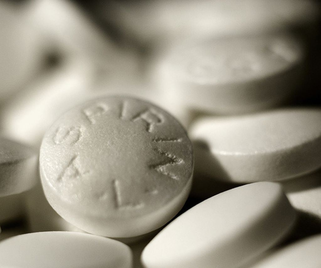 Zdravim ljudem aspirin bolj škoduje kot koristi