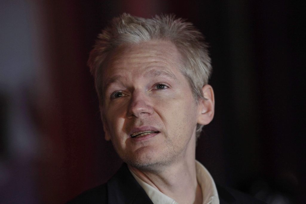 Assange je Guardian obtožil zlonamernega razkrivanja informacij