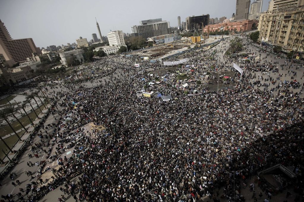 Protesti v Egiptu to državo stanejo 310 milijonov dolarjev dnevno