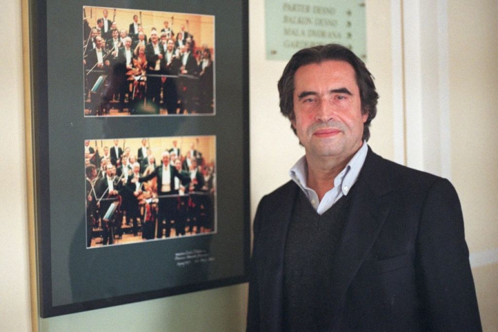Dirigent Riccardo Muti (69) si je zlomil čeljust