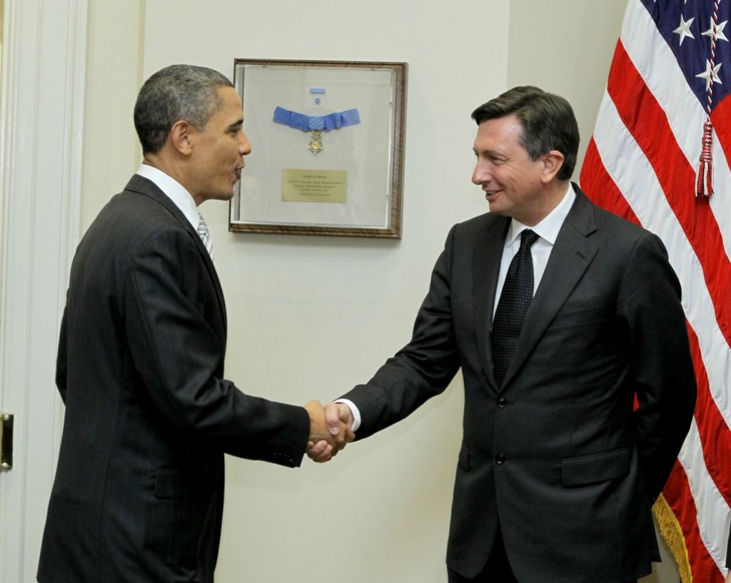 »ZDA v Sloveniji vidijo enakopravno partnerico«