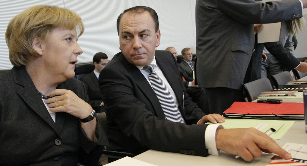 Najverjetnejši kandidat za prvega moža ECB morda ne bo Axel Weber