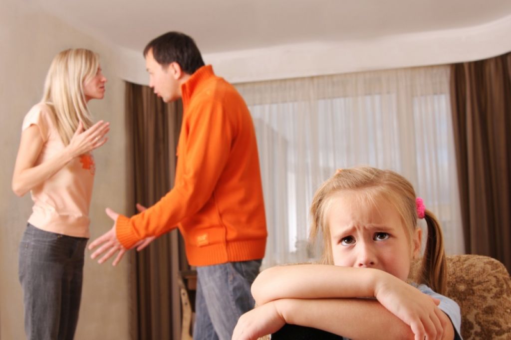 Otroci ločenih staršev so ločitvi podvrženi tudi sami