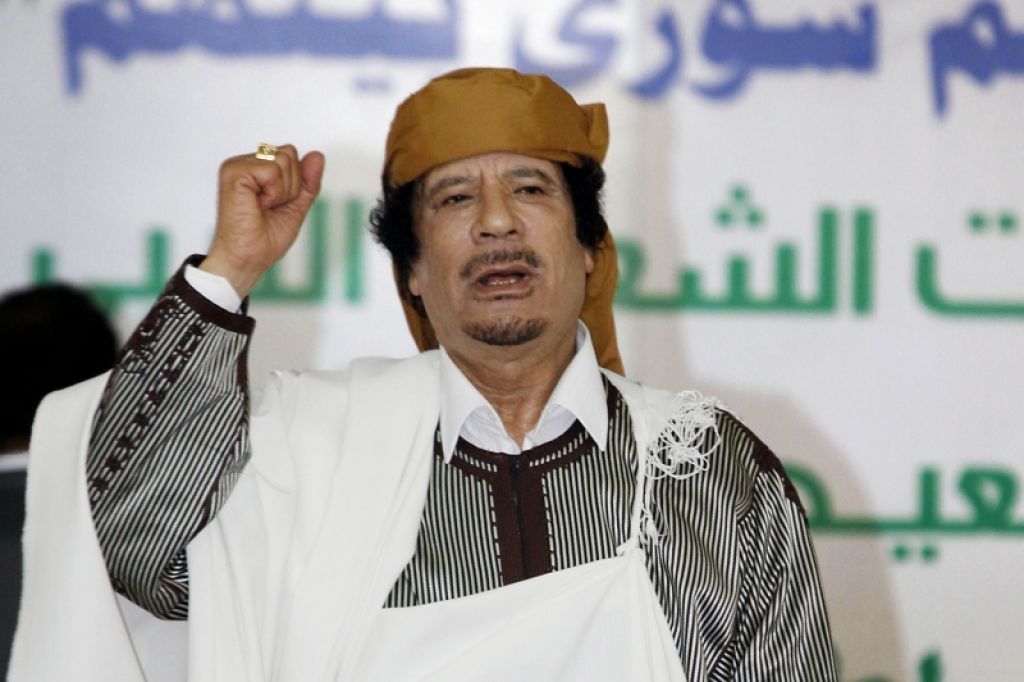 Gadafi zahod obtožuje kolonializma