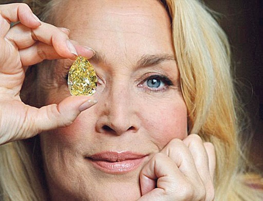 Kapljica sonca, rumeni diamant, ima 110 karatov
