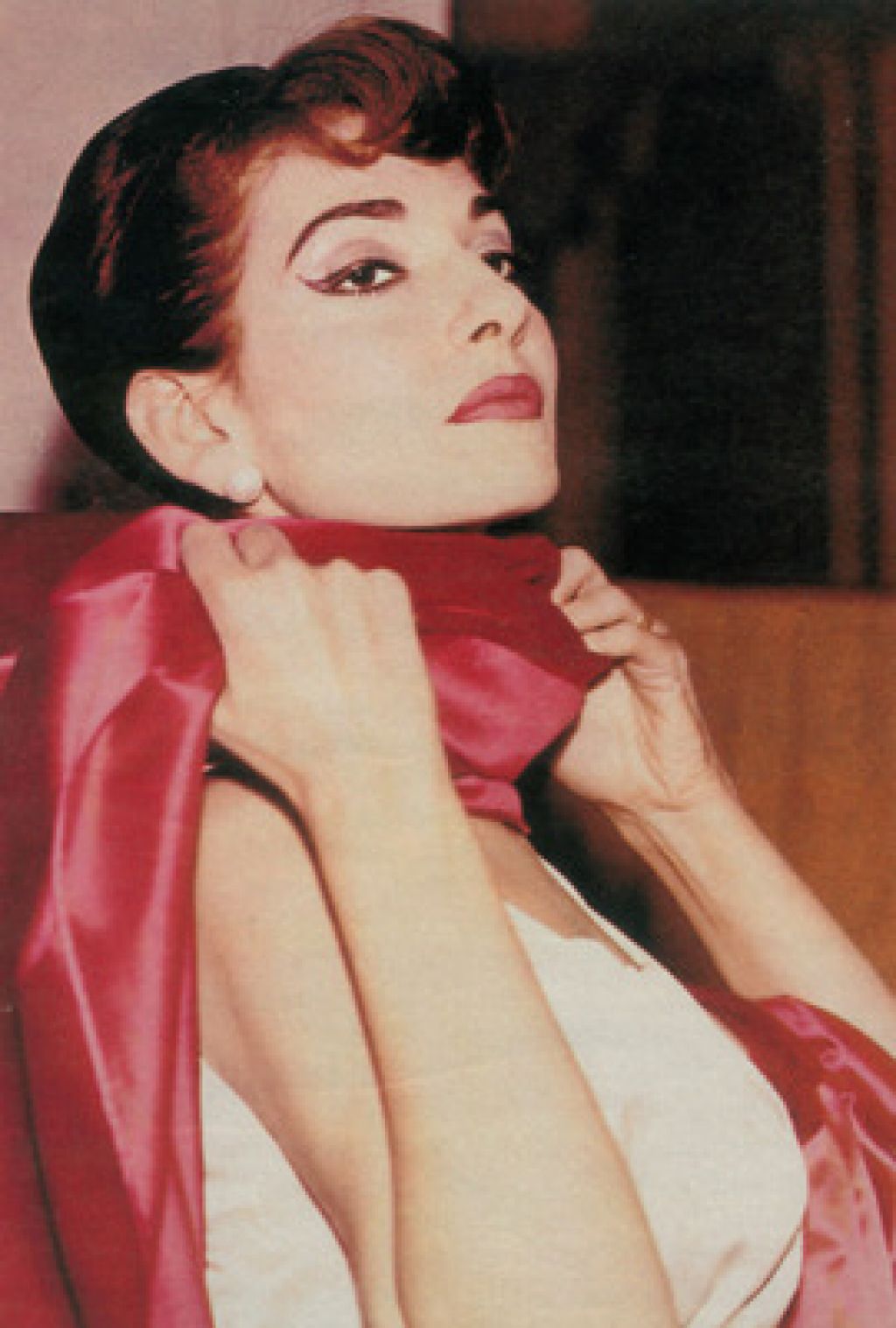 V New Yorku razstava kostumov in nakita Marie Callas