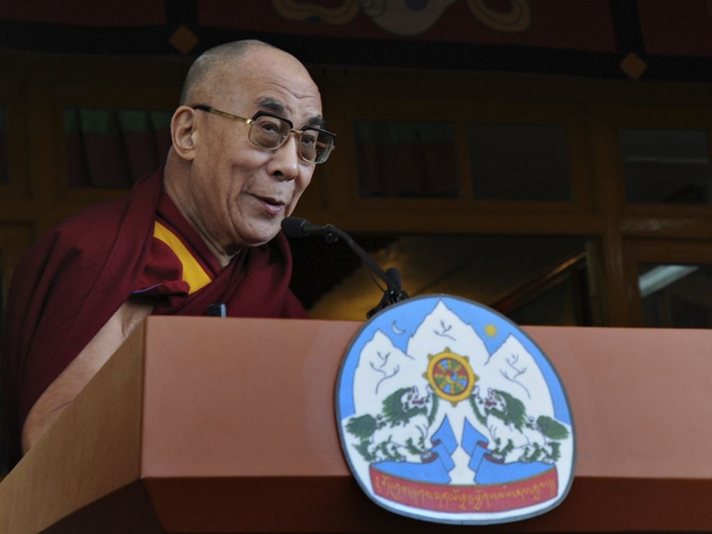 Dalajlama se umika iz politike