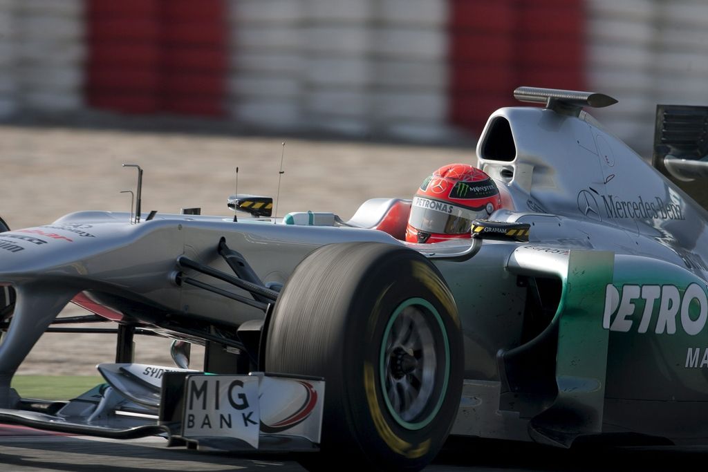 Schumacher najhitrejši na testih, optimizem raste