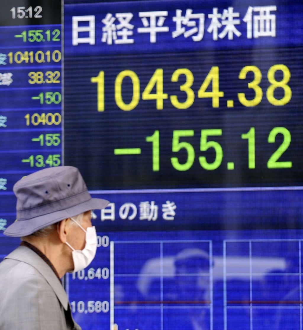 Japonska v stabilizacijo trgov s še 70 milijardami evrov