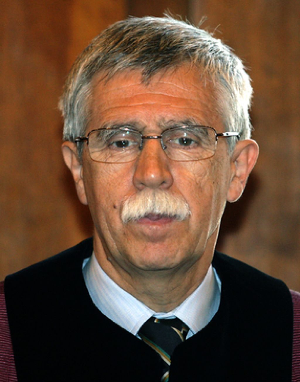 Ribičič: Ko bo šlo za zaupnico, bodo poslanske klopi polne