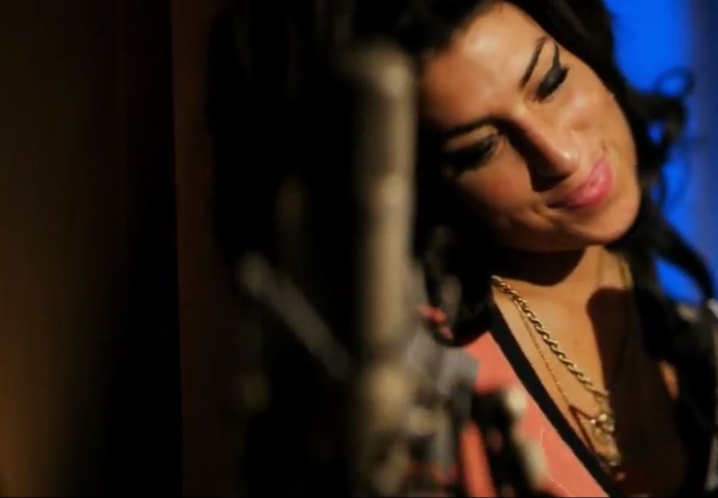 Decembra bo izšel nov album Amy Winehouse