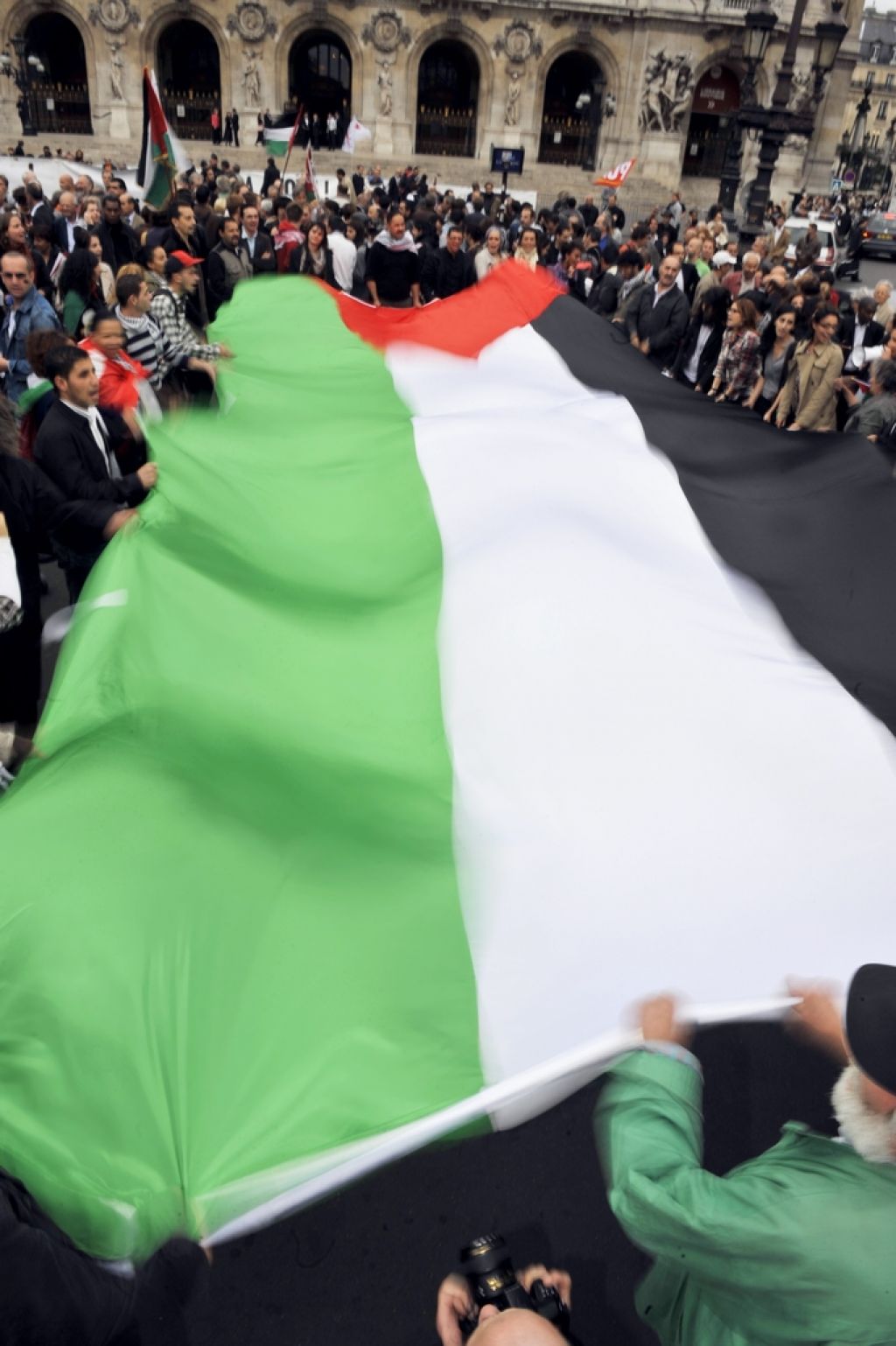 Abas vložil zahtevo za članstvo Palestine v ZN