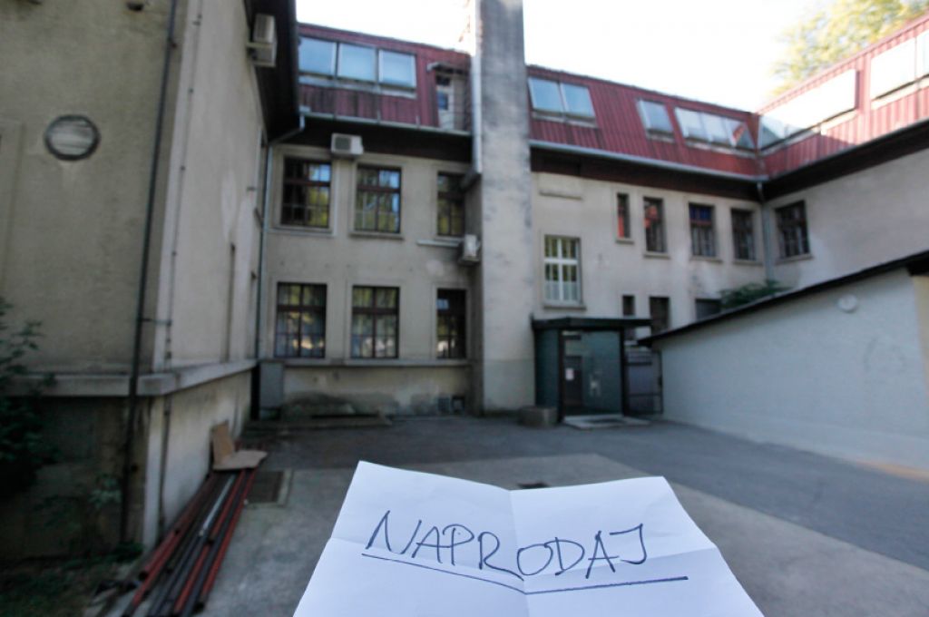 Železniški zdravstveni dom: zdravstvo nima s prodajo nič