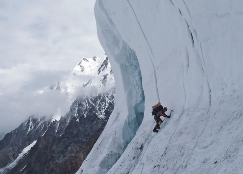 Tržičanki orjeta alpinistično ledino