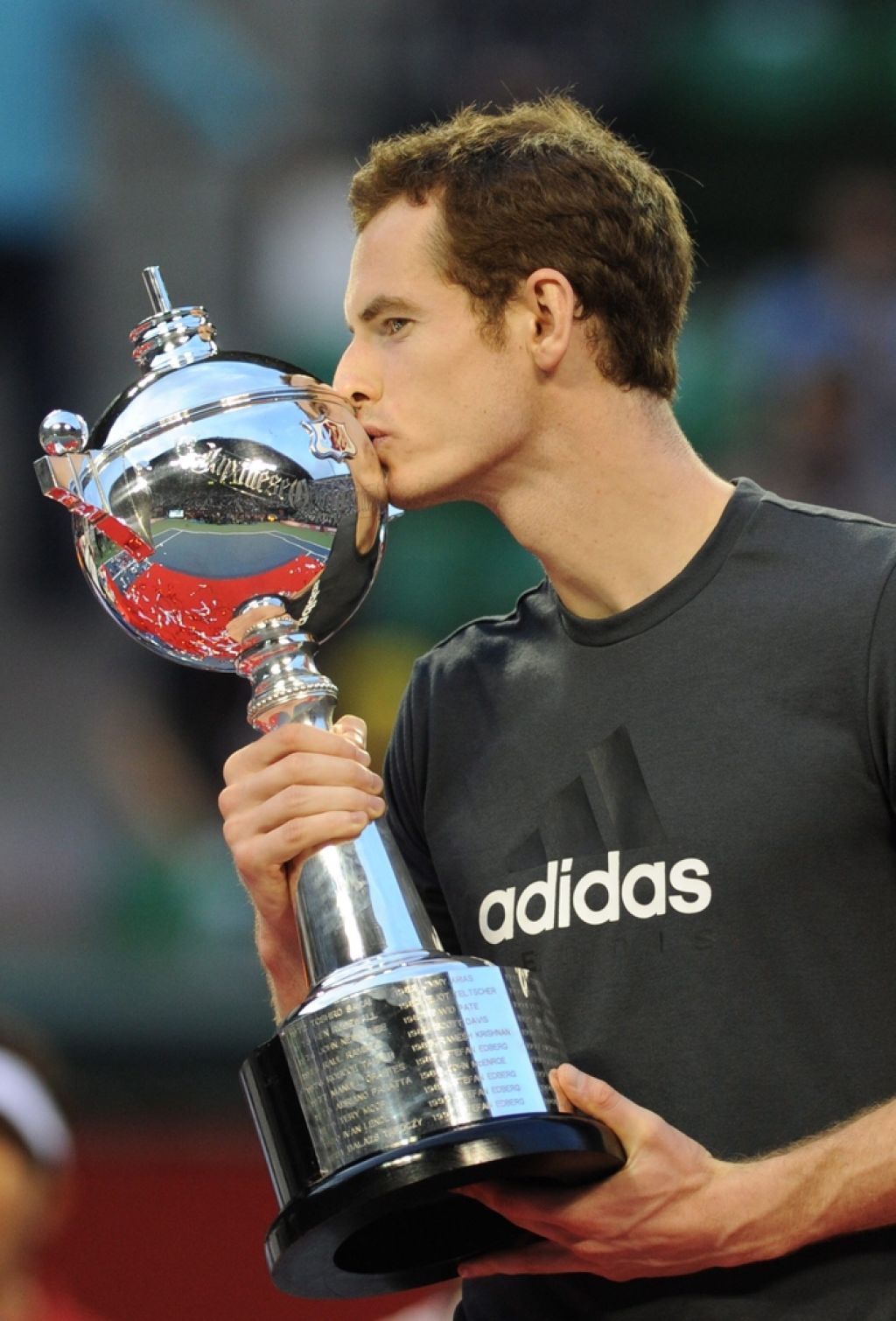 Dvojna zmaga Murrayja v Tokiu, Radwanska najboljša v Pekingu