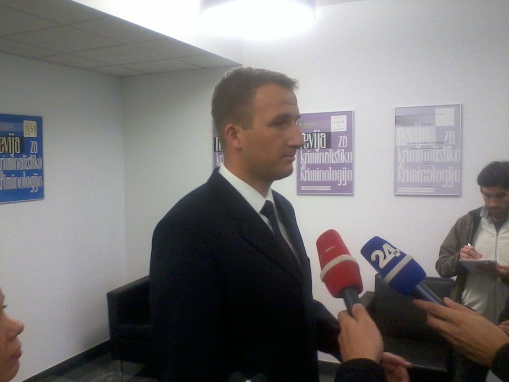Horvat in Miloševič še pridržana
