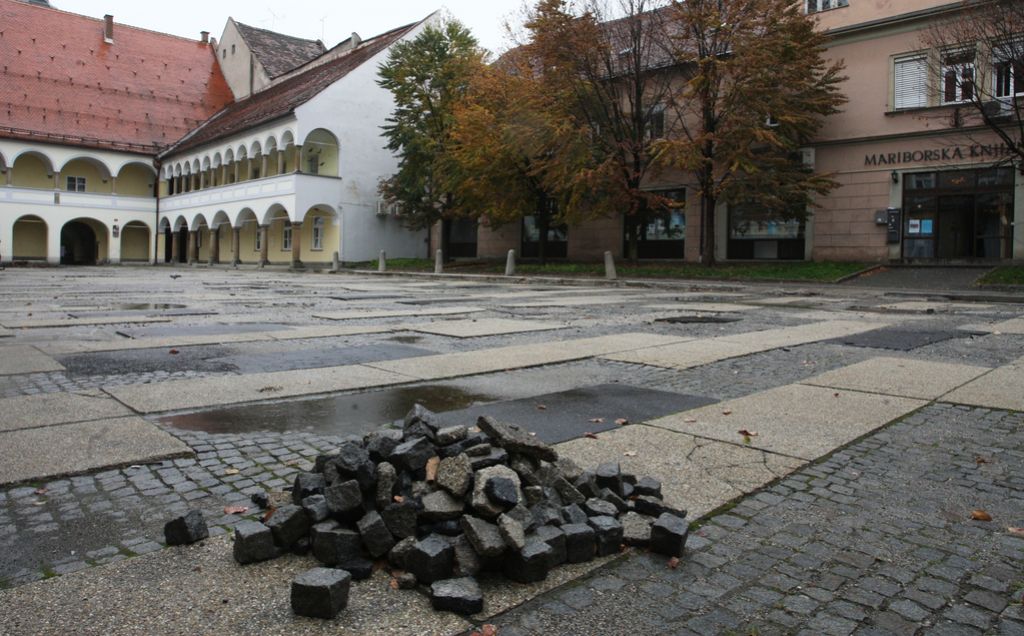 Mariborski Rotov&scaron;ki trg: dovoljenje imajo, deset milijonov &scaron;e ne