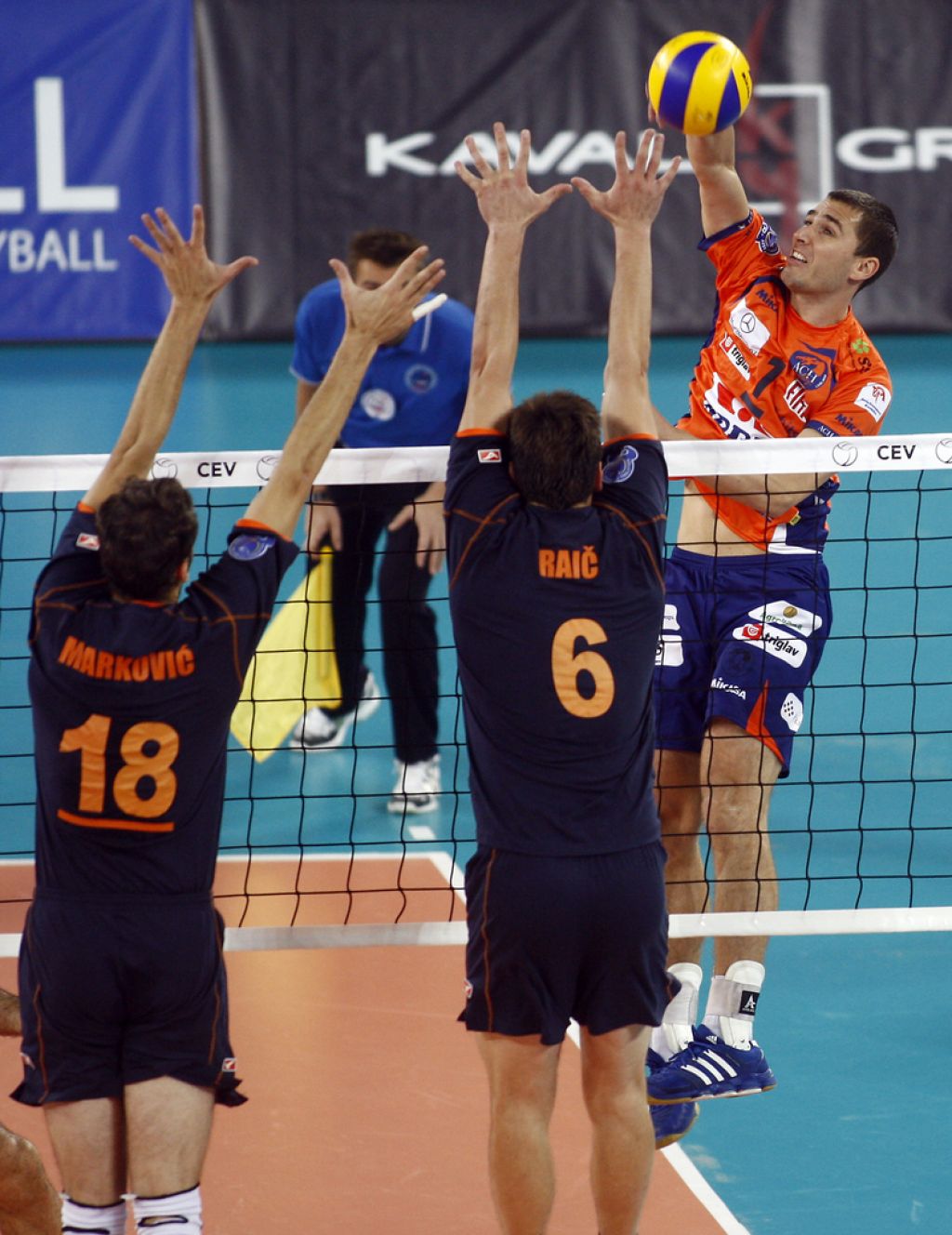 Liga prvakov: ACH Volley v Stožicah pripravil popoln preobrat
