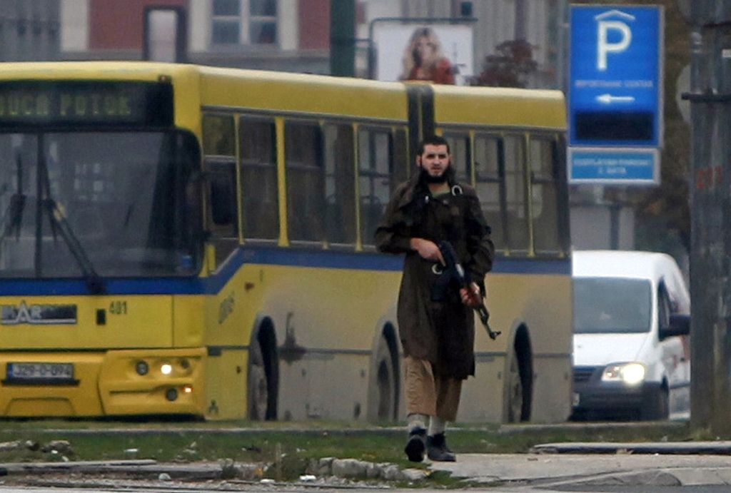 Po napadu v Sarajevu: tožilstvo zahteva pripor še za dva osumljenca