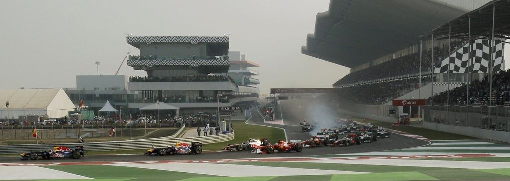 F1: Ecclestone navdušen nad premierno dirko v Indiji