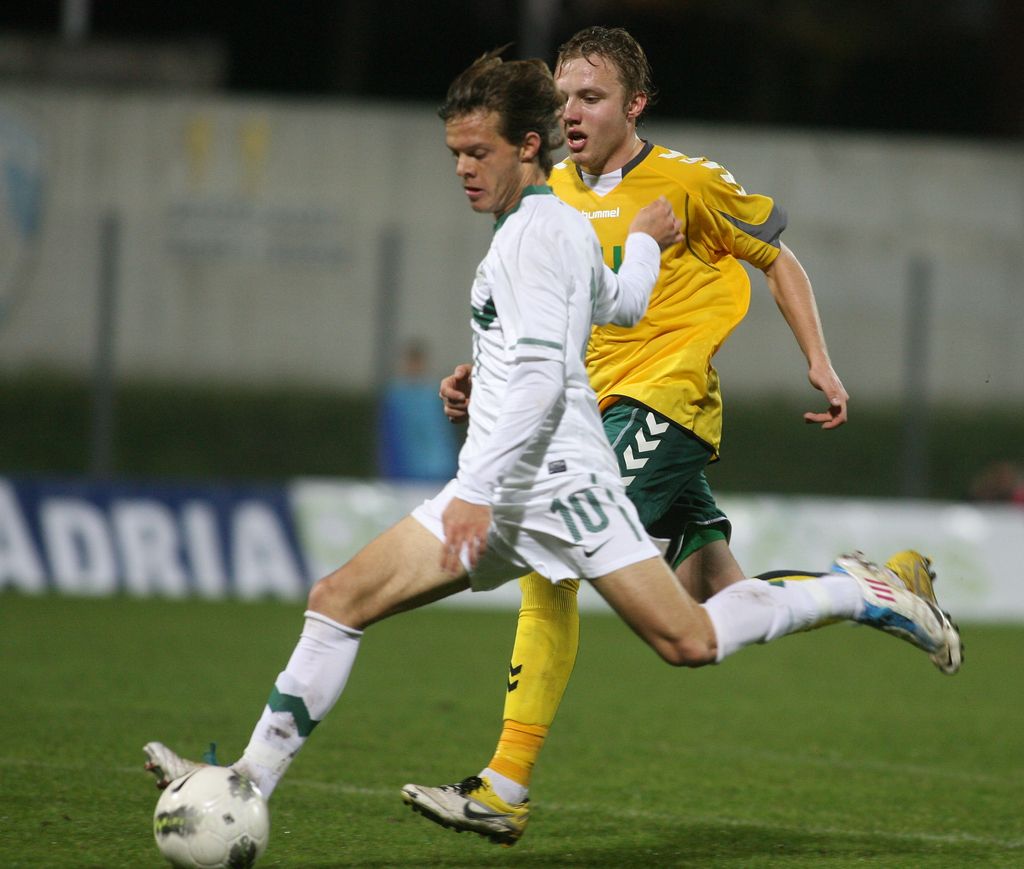Mladi slovenski nogometaši nadigrali Litvo